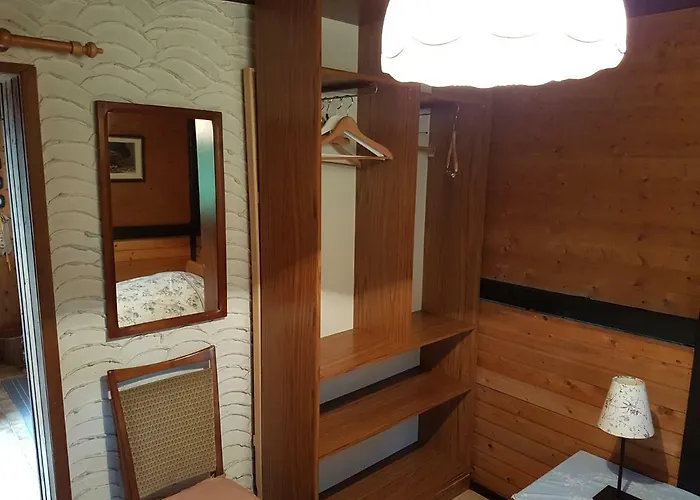 Opdenberg * Dusseldorf